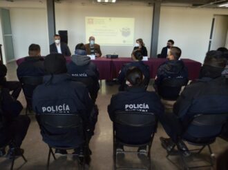Capacitan a policías contra el consumo de drogas