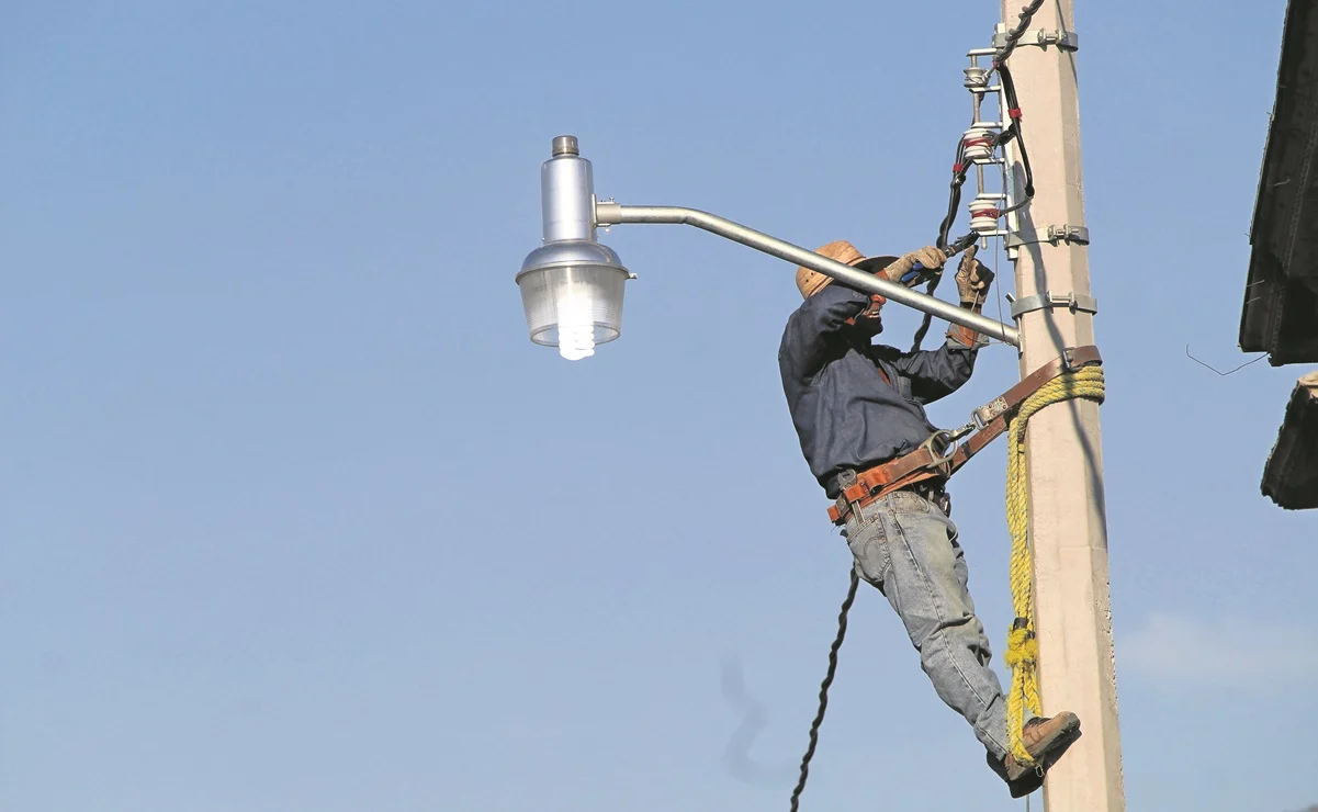 Propuesta, “es un par de zapatos que le quedan chicos al país”