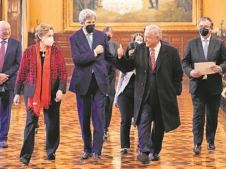 Pactan México y EU sobre energías limpias