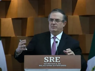La embajada de México en Ucrania va a seguir funcionando: Ebrard