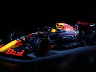 Red Bull presentó auto que utilizará Checo Pérez en la temporada 2022 de la Fórmula 1