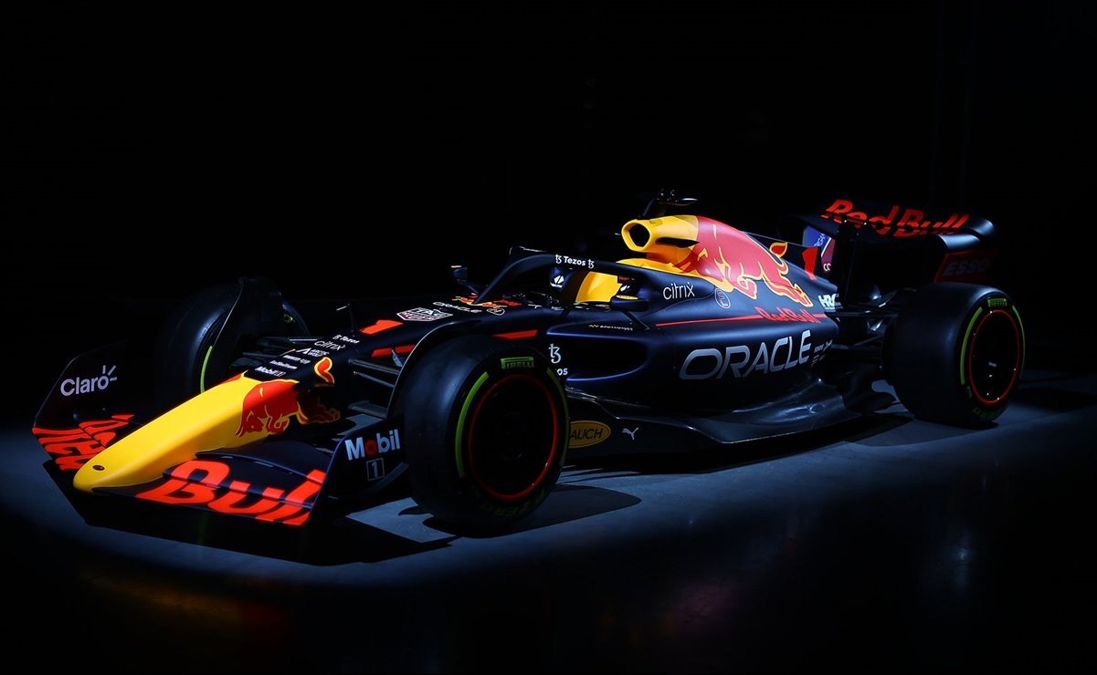 Red Bull presentó auto que utilizará Checo Pérez en la temporada 2022 de la Fórmula 1