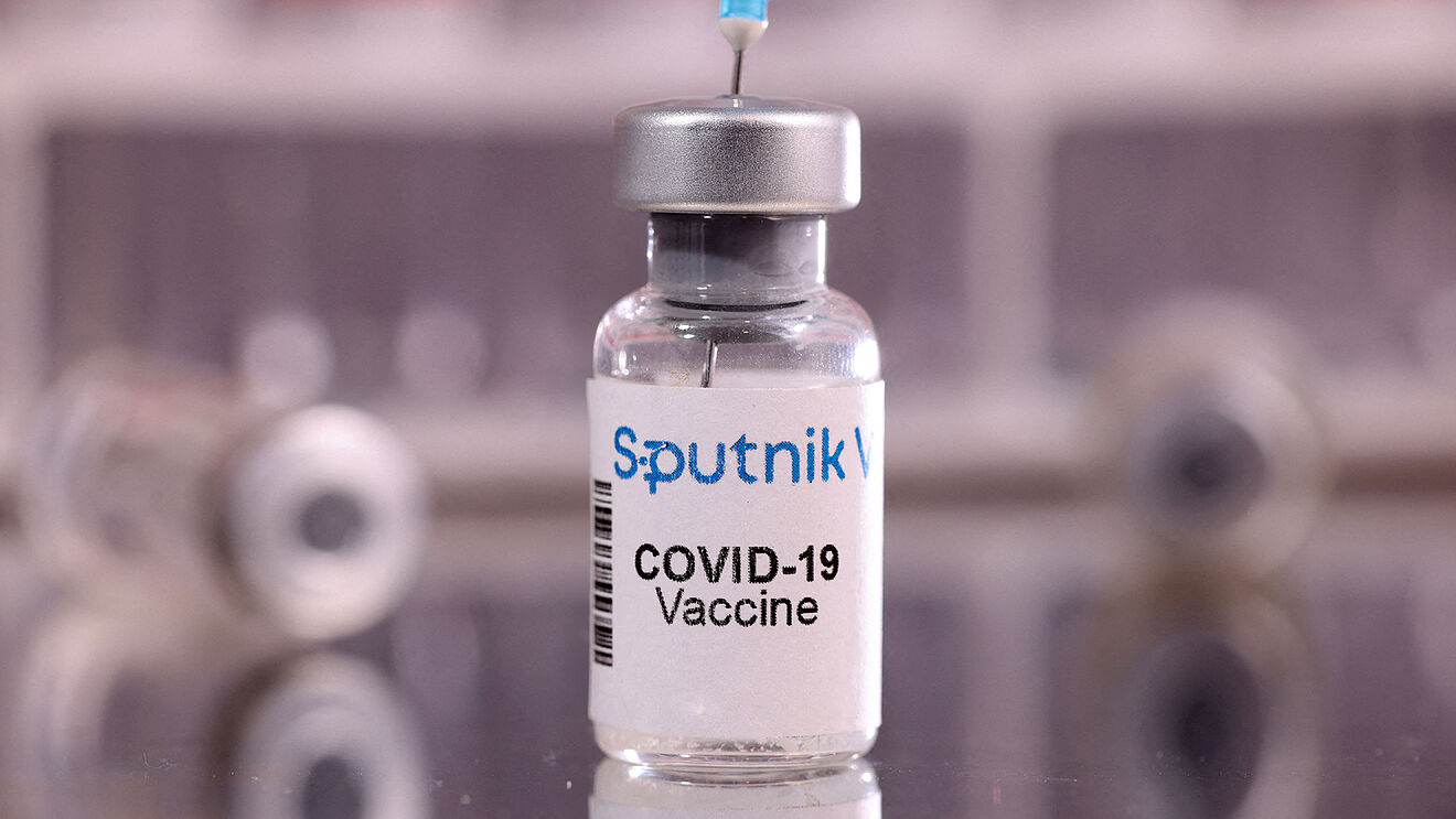 Sputnik M: ¿Qué la distingue de la primera versión de la vacuna rusa contra Covid?