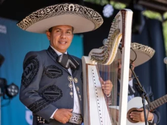 Víctor Valdes, el mariachi mexicano que triunfa en Australia