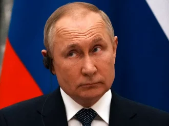 A Rusia le «importan una m…» las sanciones de Occidente, dice embajador ruso en Suecia