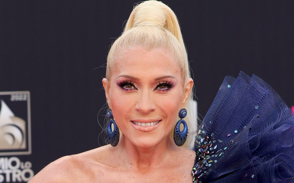 Se lanzan contra El apagón, la canción de Yuri que habla de incesto