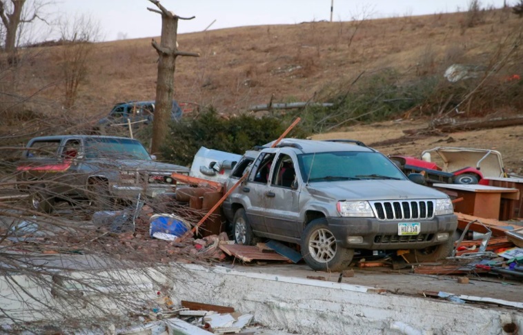Tornado deja al menos 7 muertos en Iowa, EU