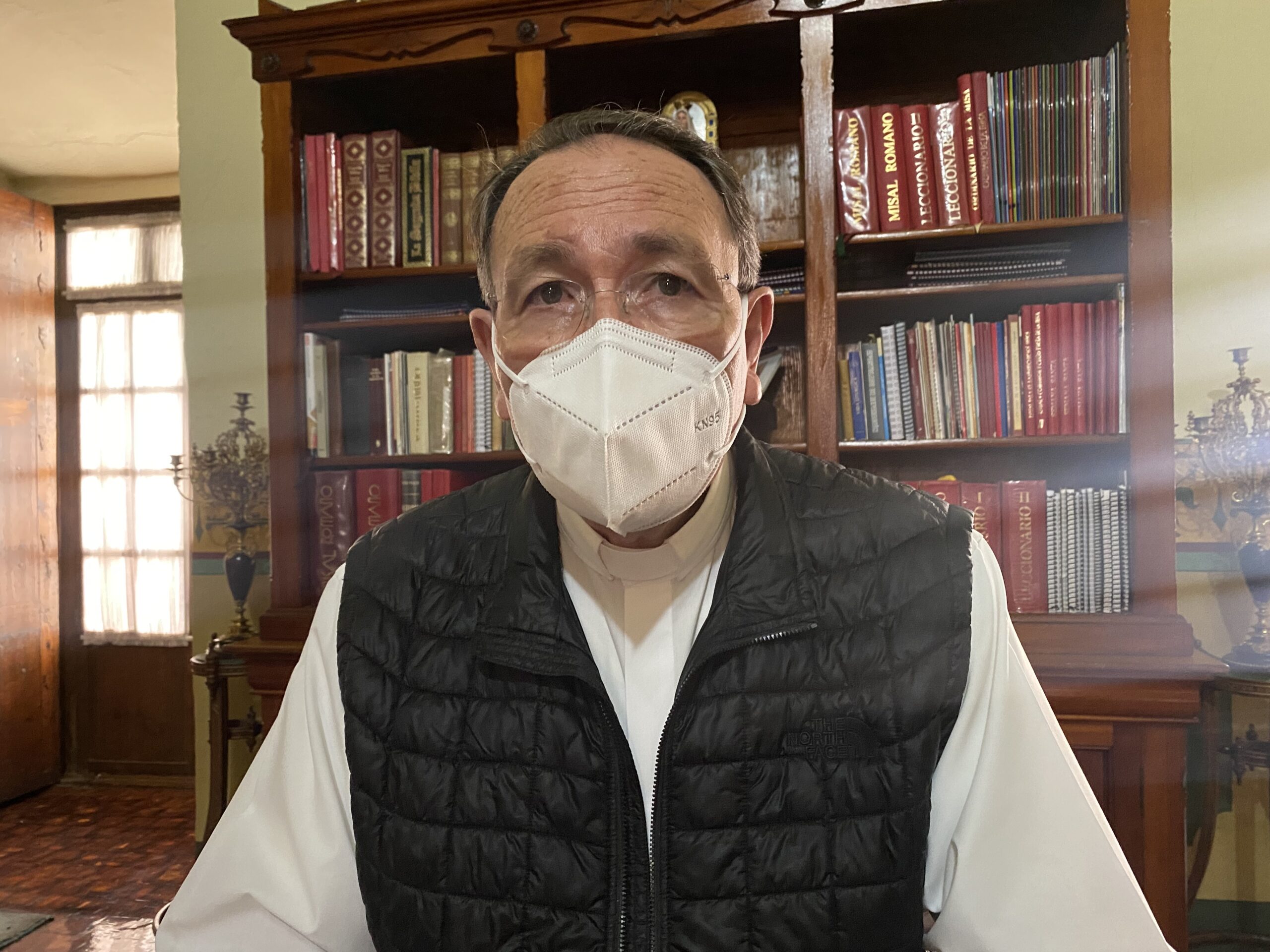 Se solidariza el obispo con la familia de Rigoberto, el periodista asesinado