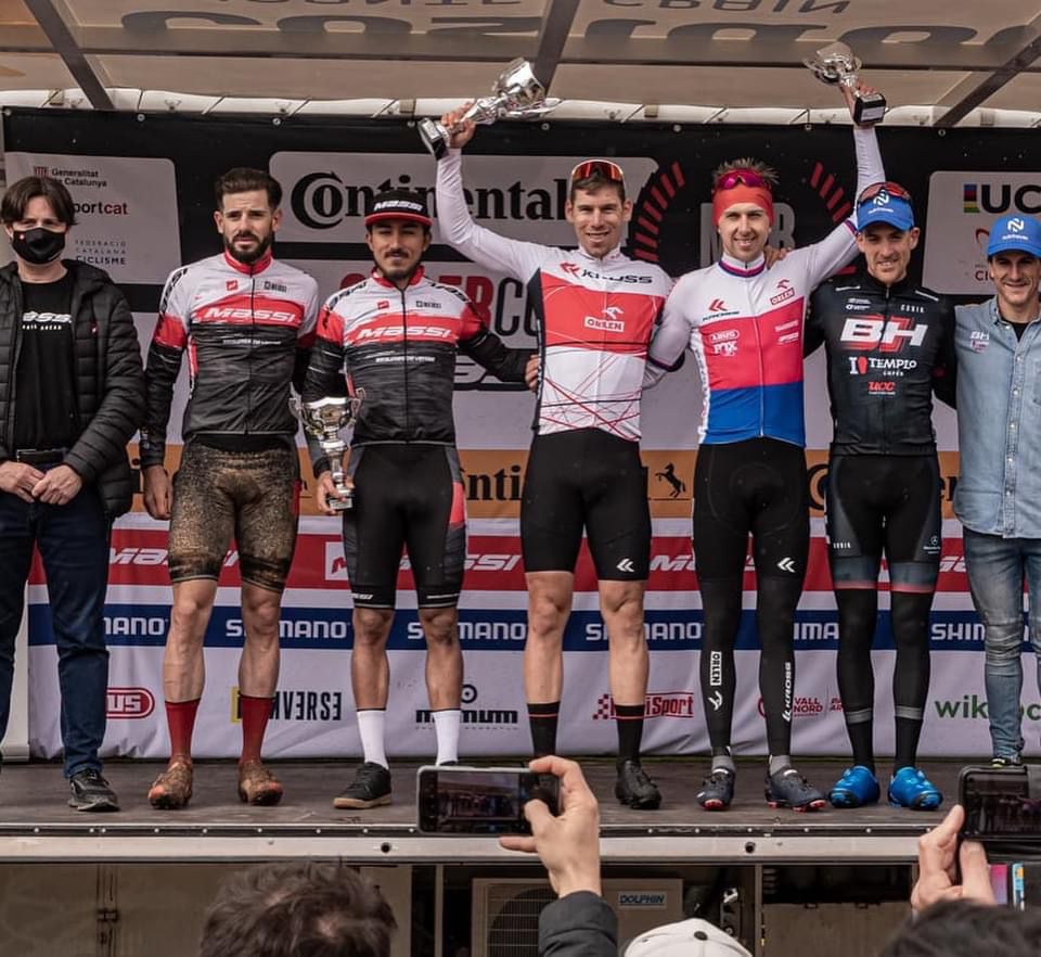 Gerardo Ulloa obtiene segundo lugar en la Continental Super Cup Massi