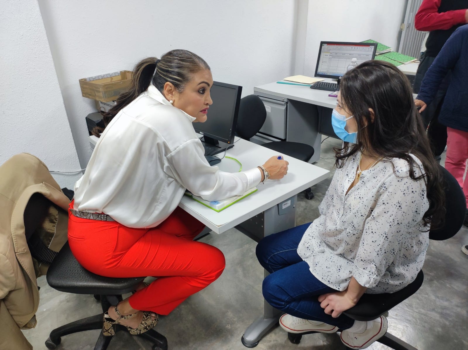 Detallan avances en convocatoria para profesionalización de enfermería