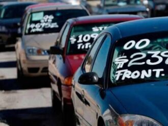 Con baja afluencia, módulos para regularización de vehículos chocolate