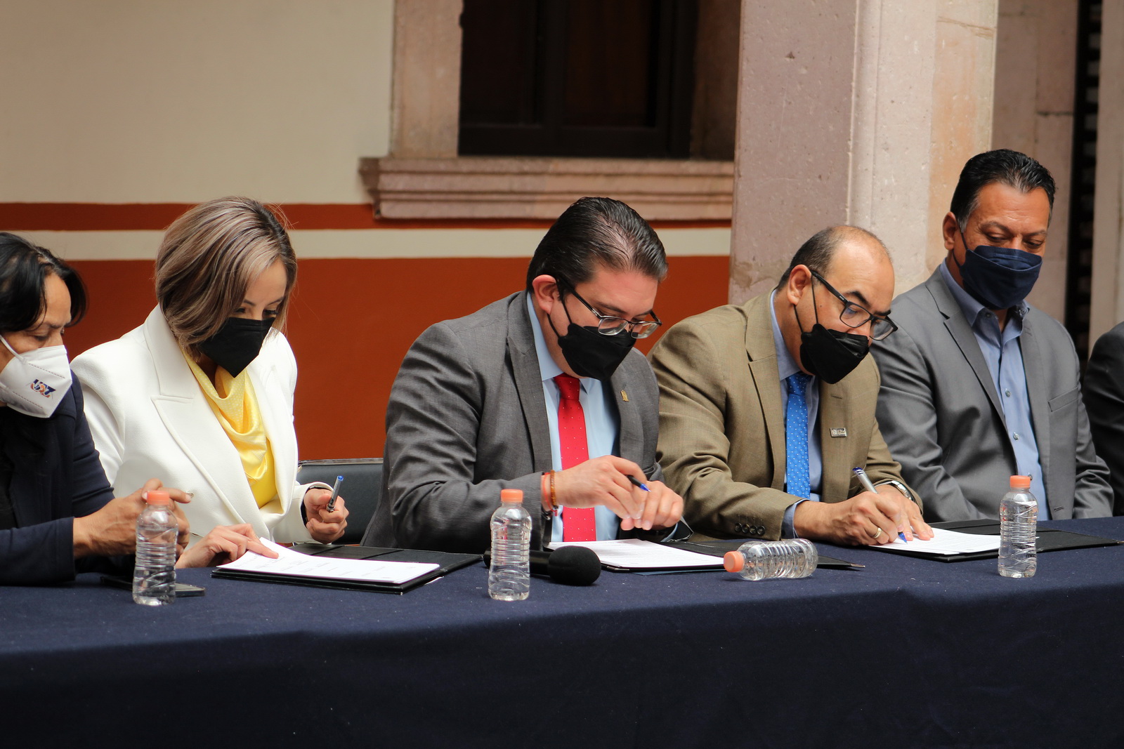 UAZ y Semujer estrechan lazos en la búsqueda de una sociedad más justa