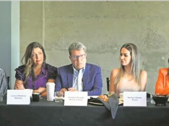 Llama Monreal a la unidad en Morena