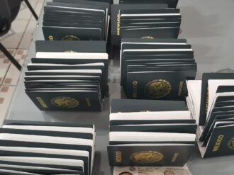 Entregan 1,500 pasaportes en Juan Aldama