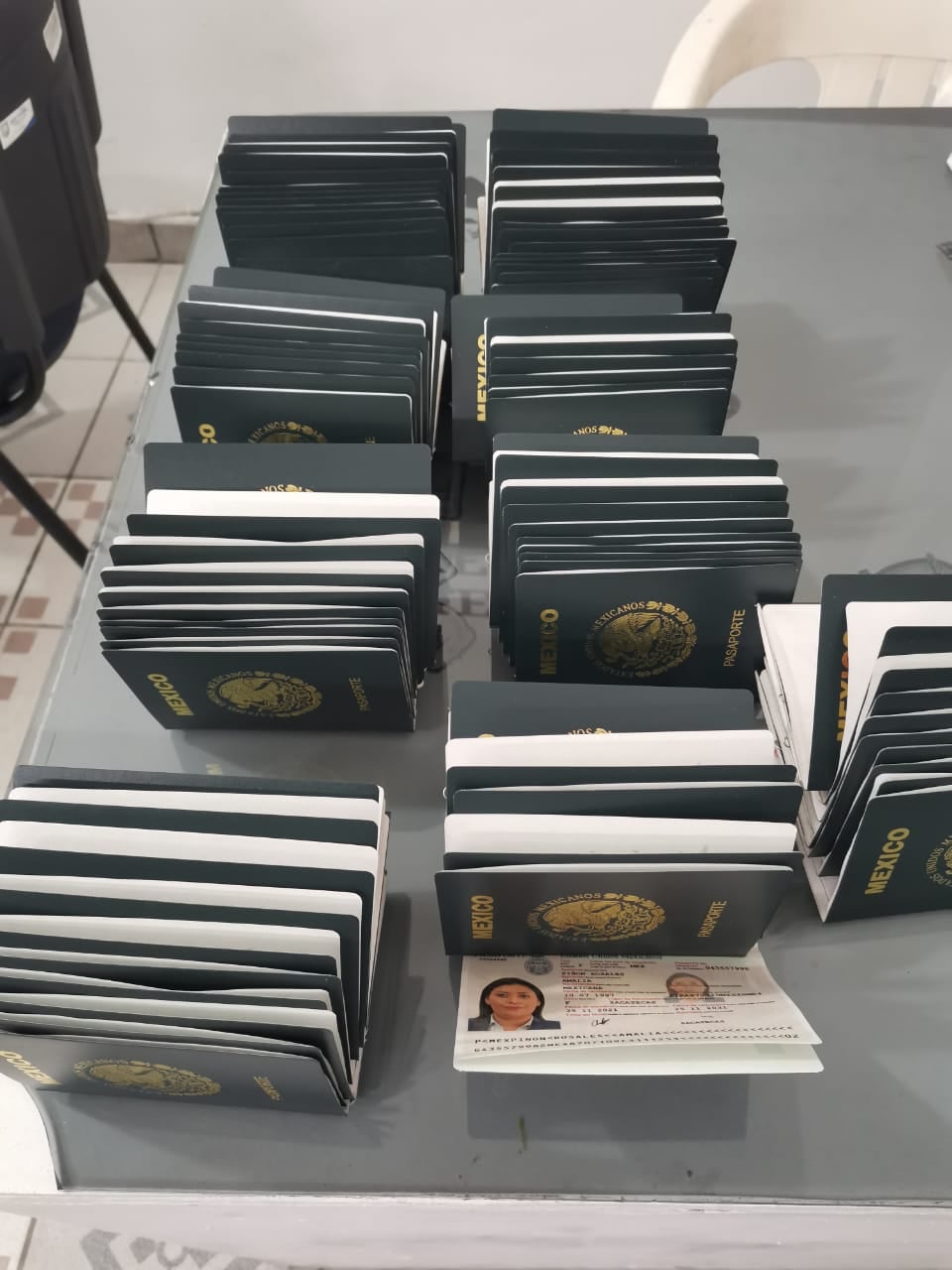 Entregan 1,500 pasaportes en Juan Aldama