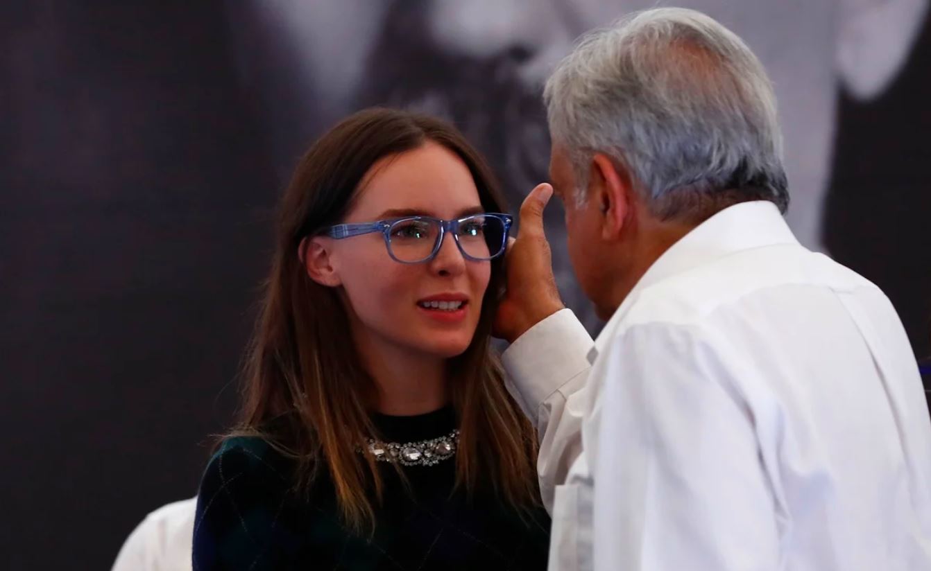 AMLO anuncia «lista nueva» de deudores de impuestos y podría estar Belinda