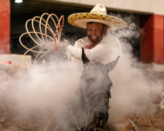 Mantiene liderato Herradura de Villa de Cos