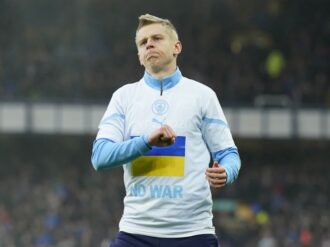 Zinchenko: Si no tuviera a mi hija, estaría en la guerra