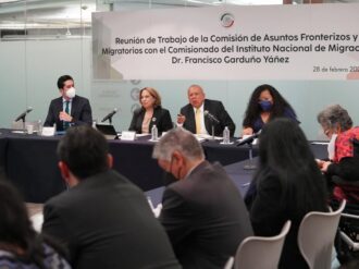México dará estancia regular a quienes entren al país por conflicto Rusia-Ucrania