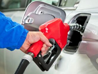 ¿Cómo funciona el subsidio extra a consumidores de gasolina Magna y diésel?