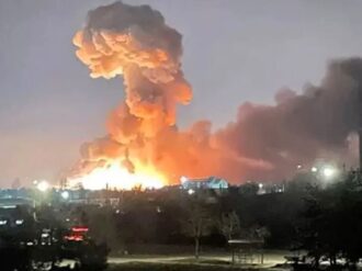 Así es la bomba nuclear que «vaporiza humanos» y no daña el ambiente que Rusia usa contra Ucrania