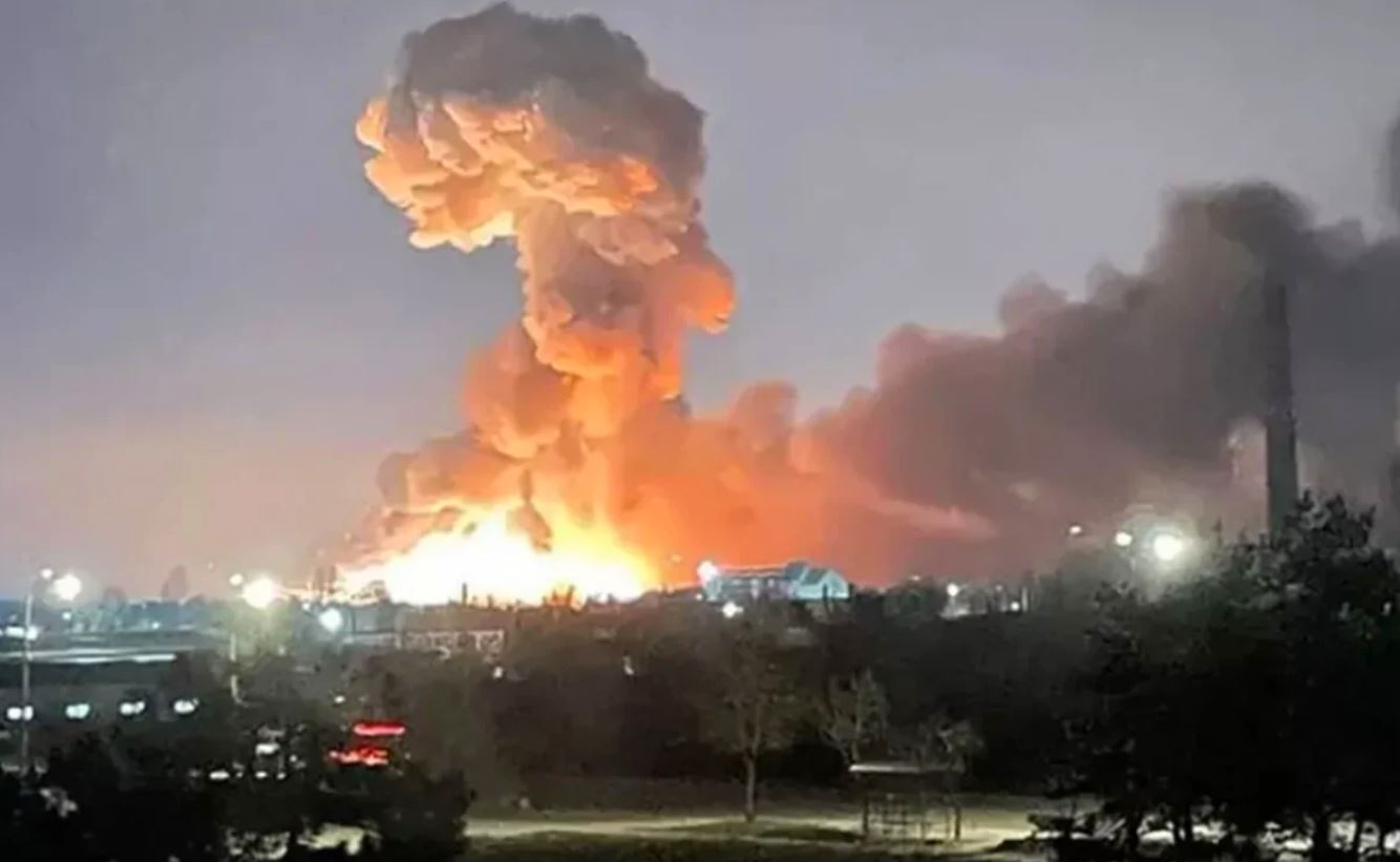 Así es la bomba nuclear que «vaporiza humanos» y no daña el ambiente que Rusia usa contra Ucrania