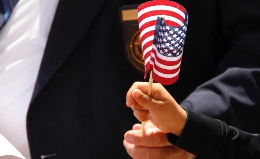 Agiliza EU residencia legal permanente para menores víctimas de abuso