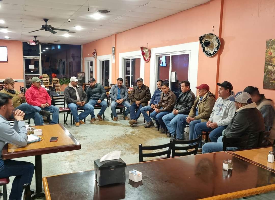 Riograndenses en EU pactan compra de ambulancia y módulos de baños