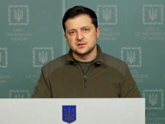 Volodimir Zelensky sobrevivió a 3 intentos de asesinato la semana pasada, según prensa