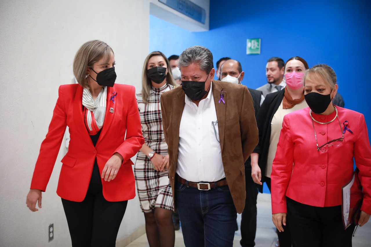 Dan inicio a programa de actividades por el día de la mujer