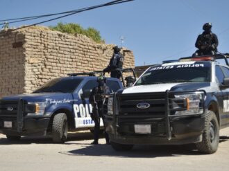 Aprehenden a dos sujetos por la portación de armas y por violencia familiar y sexual