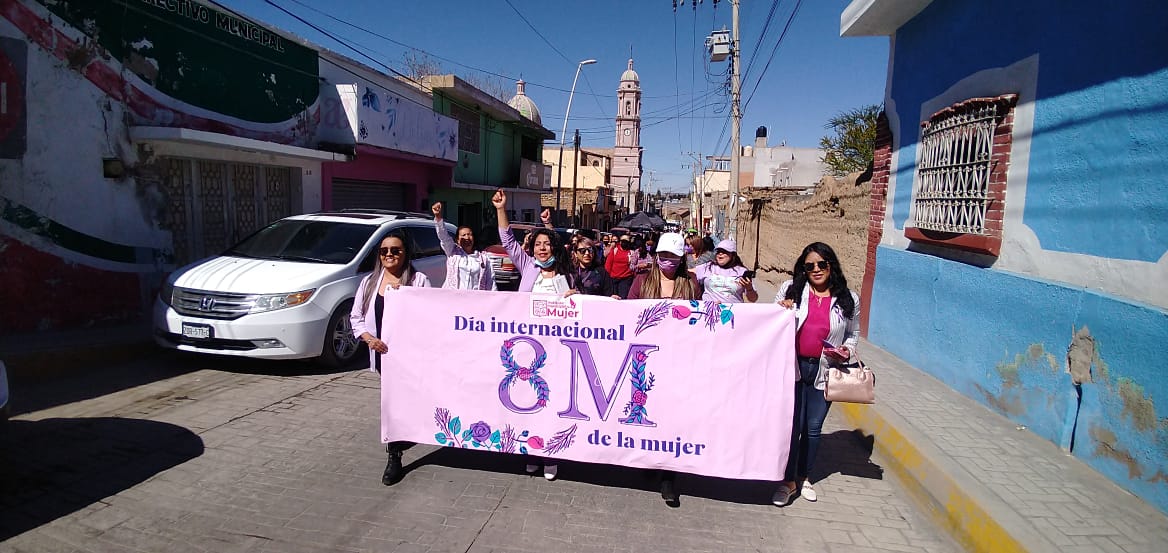 Servidoras públicas del Ayuntamiento de Río Grande realizaron una marcha pacífica