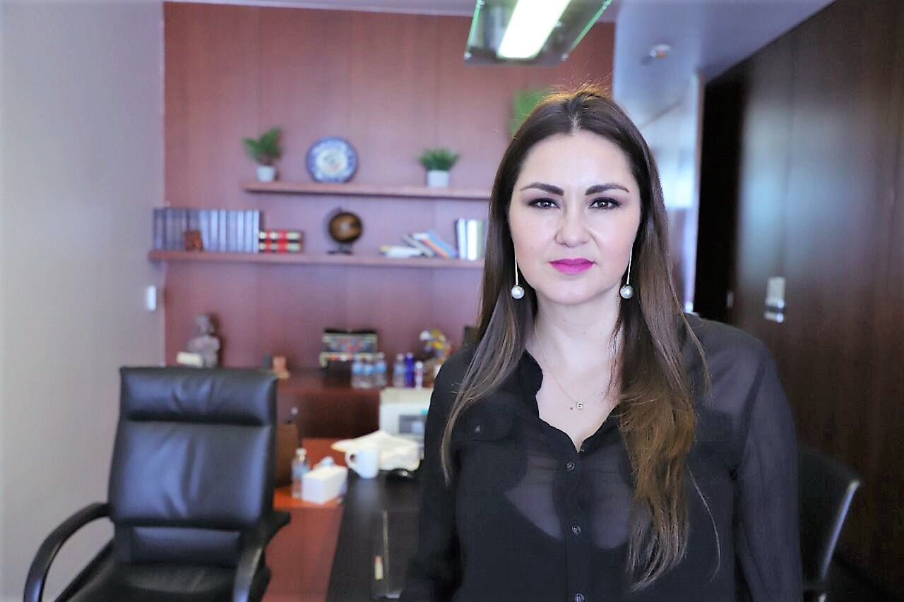 Geovanna Bañuelos propone prohibir la programación dirigida a niñas, niños y adolescentes que incite al consumo de drogas