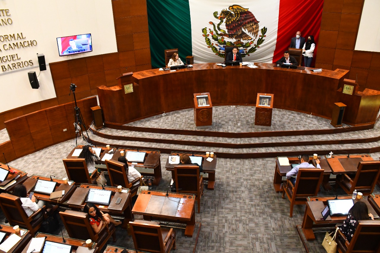 Defienden diputados recursos destinados a las carreteras del estado