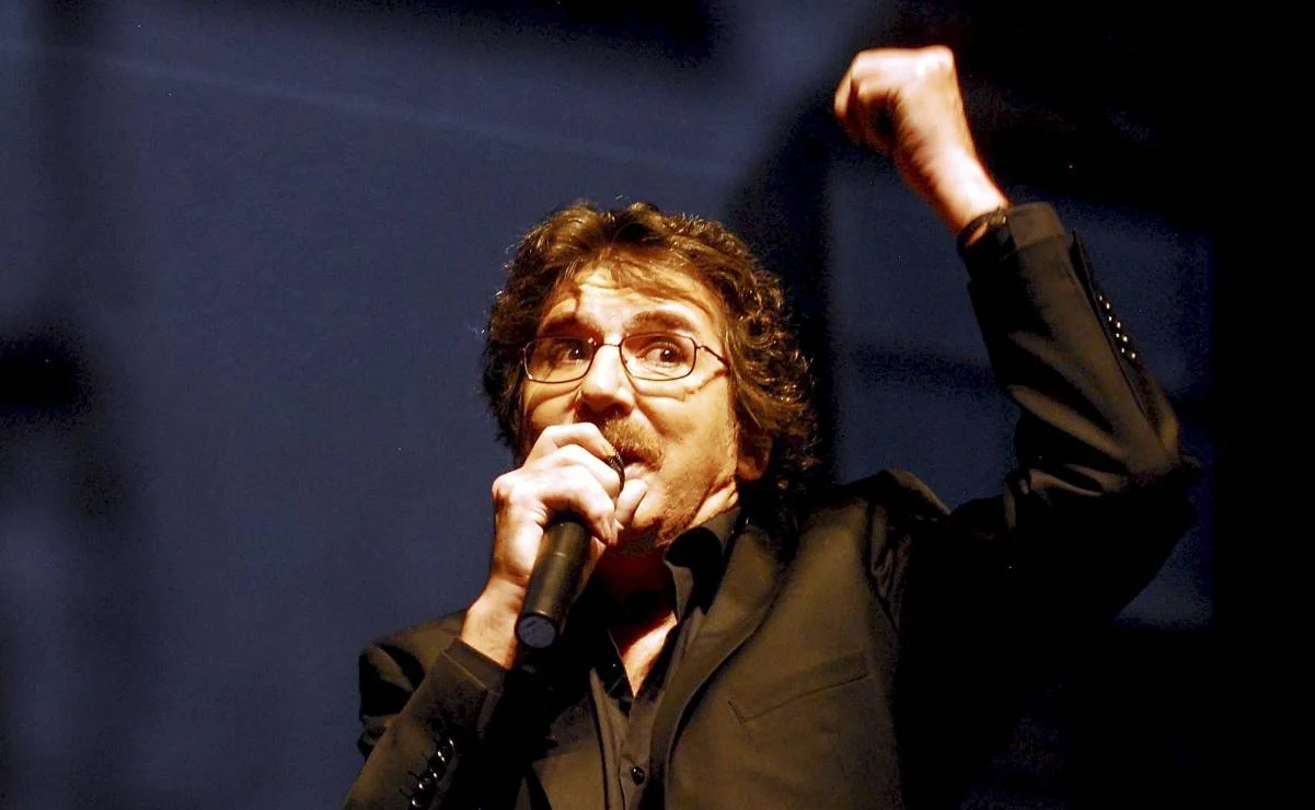 Charly García sufre accidente doméstico, está hospitalizado con pronóstico reservado