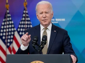Anuncia Biden ayuda a Ucrania con armamento militar