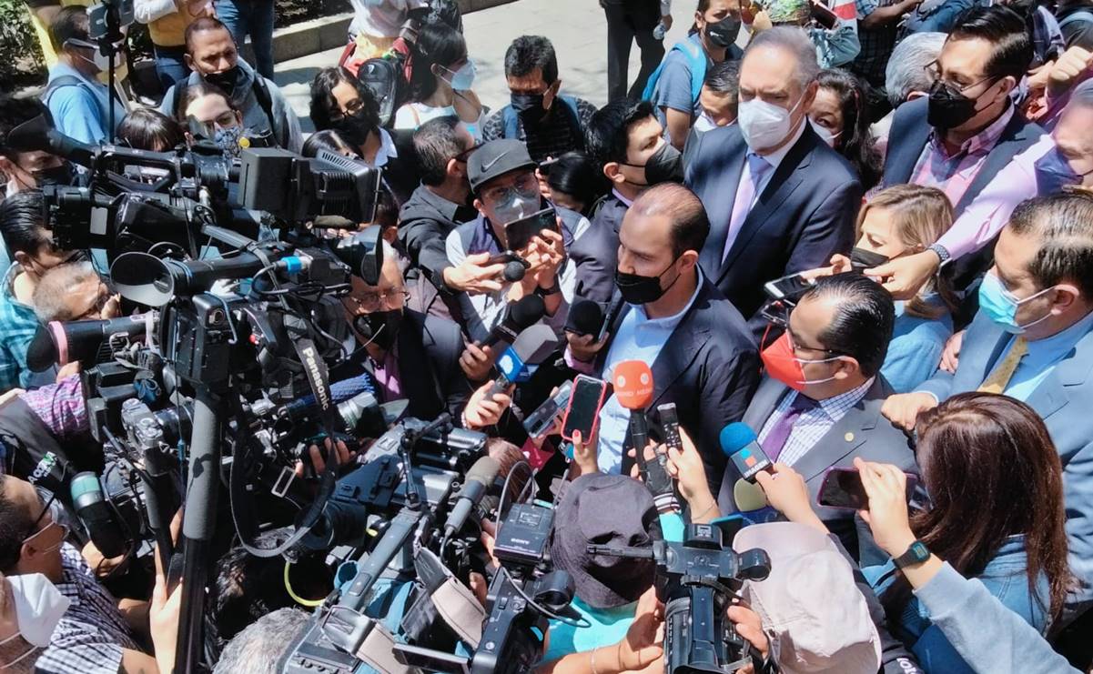 Oposición recurre a la SCJN para frenar «decretazo» que permite promover revocación de mandato