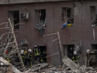 Anuncia Rusia reducción de actividad militar en Kiev