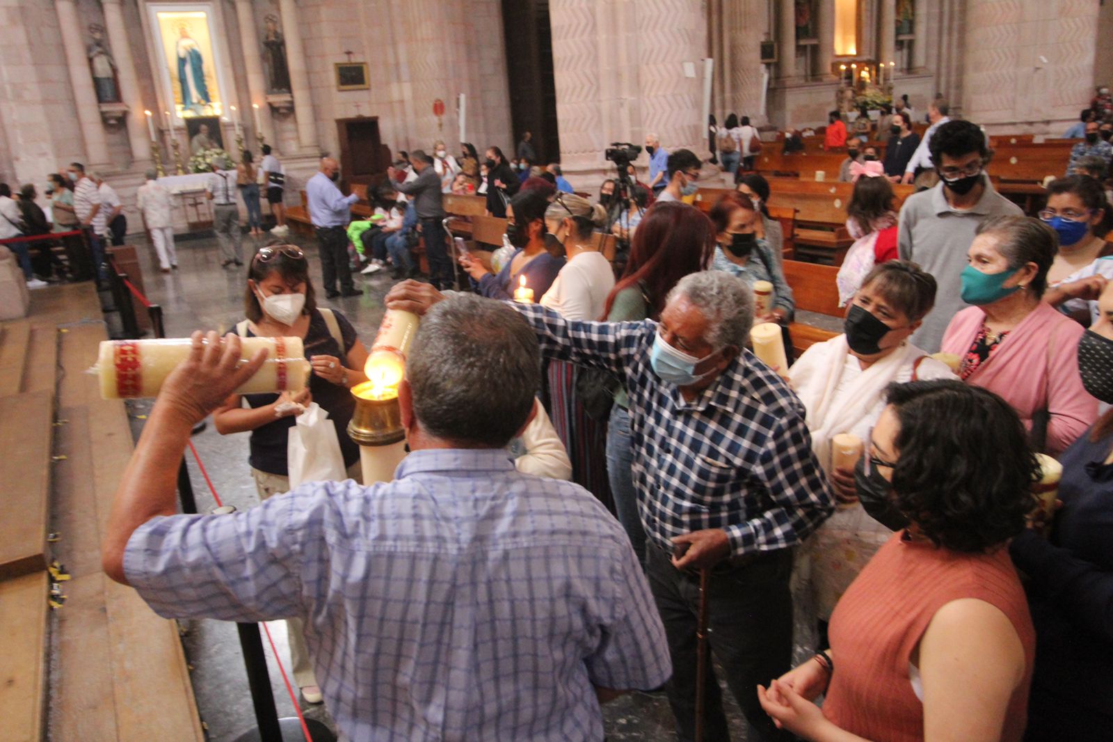 Los fieles salieron sin temor durante Semana Santa: obispo