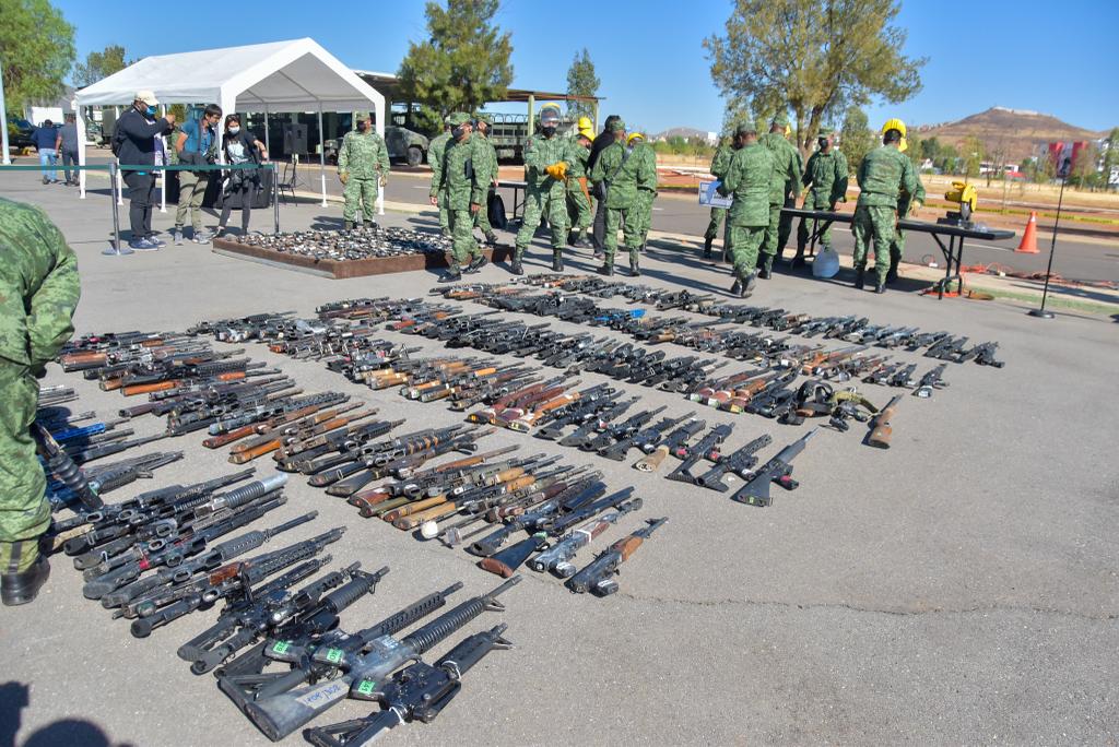 Destruyen arsenal en la Zona Militar