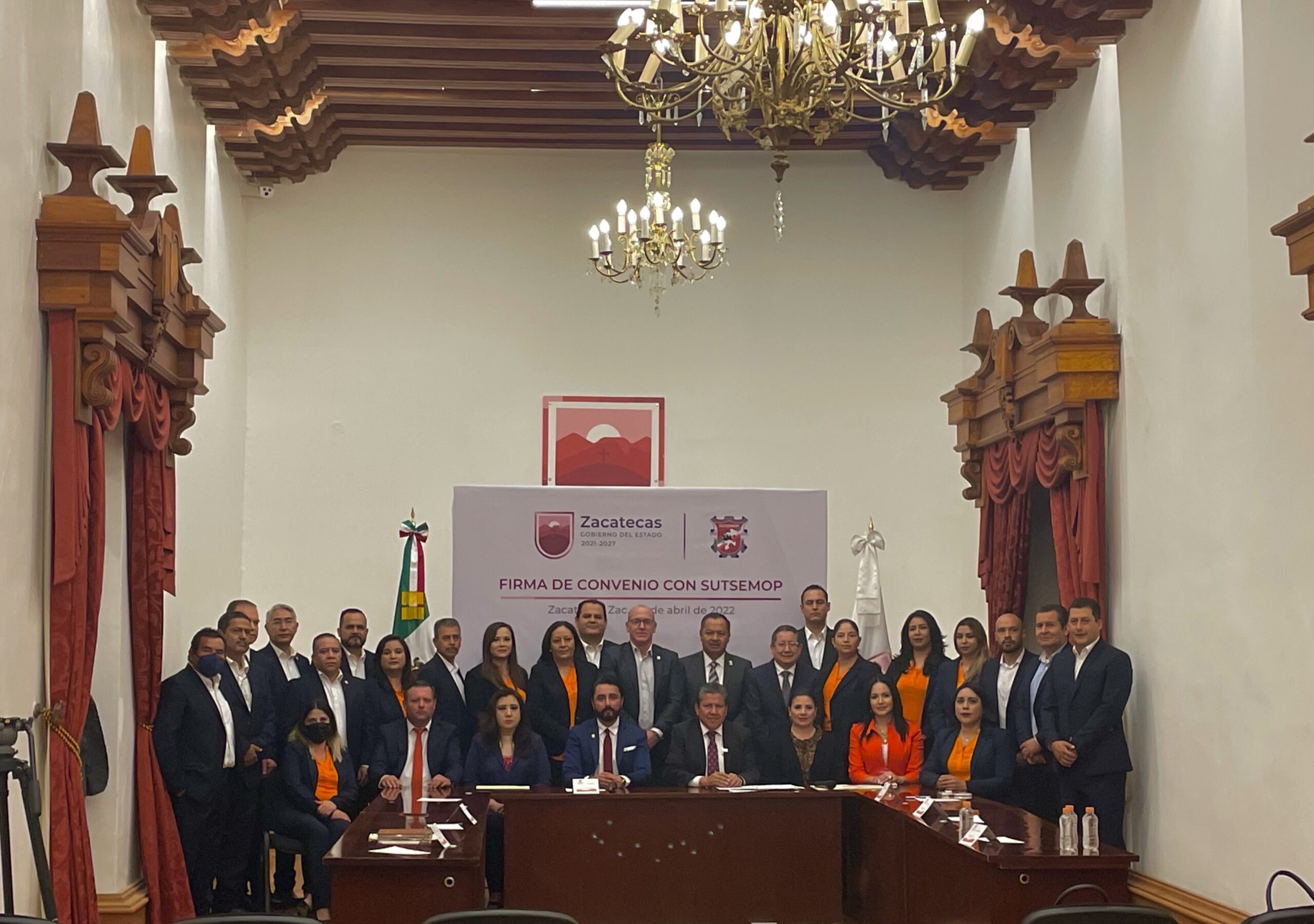 Logra SUTSEMOP aumentos salariales