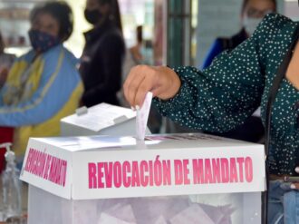 Participan zacatecanos en la consulta de Revocación de Mandato