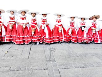 Hace gala Escaramuza Descendencia Charra  en el monumental lienzo charro