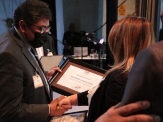 Reconocen a jubilados del sector educativo de la zonna 11 en Fresnillo