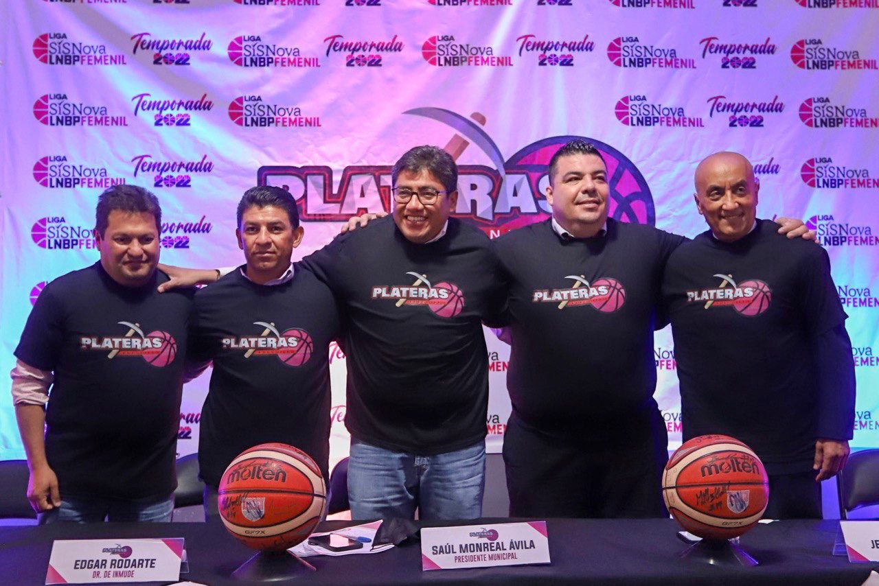 Presentan al equipo de basquetbol Plateras de Fresnillo