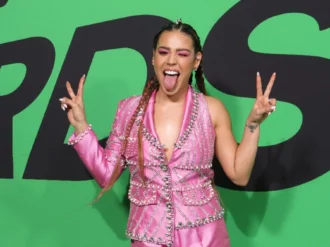 Danna Paola y Belinda, en nueva versión de “Chicas Pesadas”