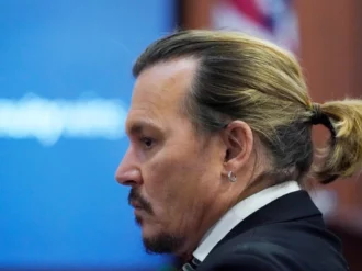 Exmédico de Johnny Depp habla de las adicciones del actor