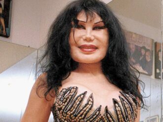 Lyn May le daría algo más a Adame…