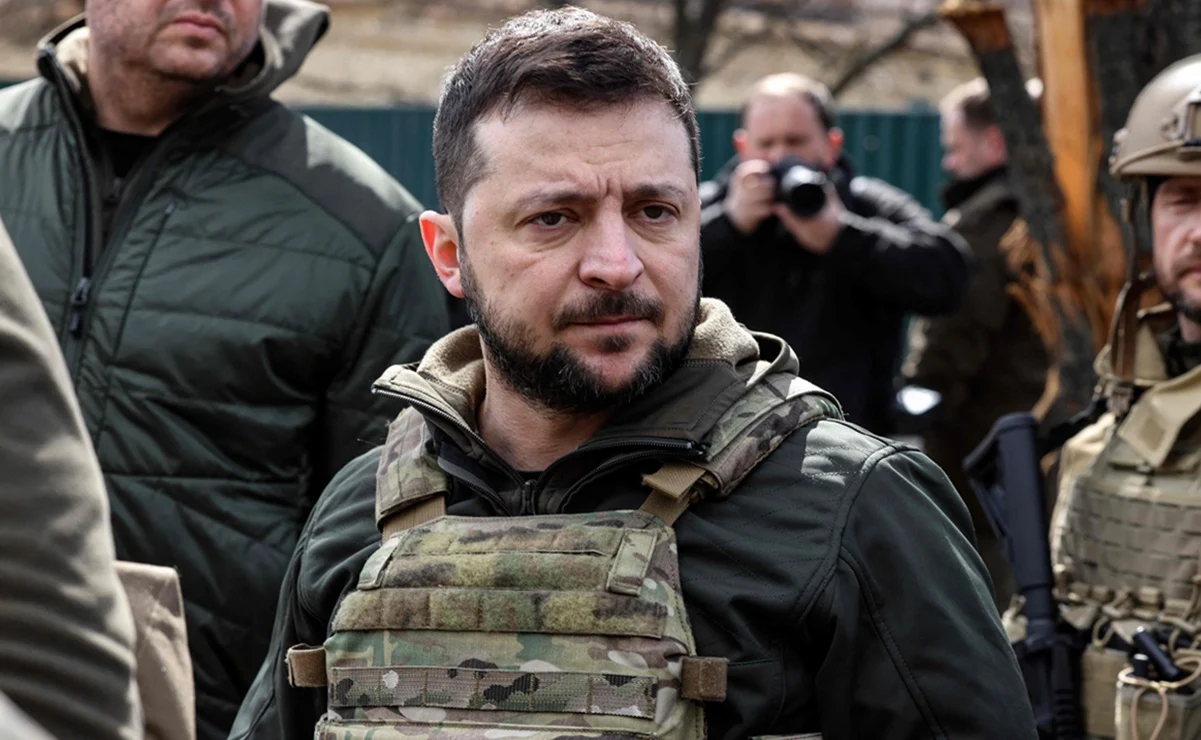 Volodimir Zelensky pide en Bucha a medios internacionales «documentar crímenes guerra»