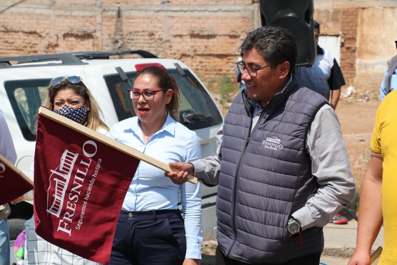 Inician rehabilitación en calle 20 de noviembre en Fresnillo